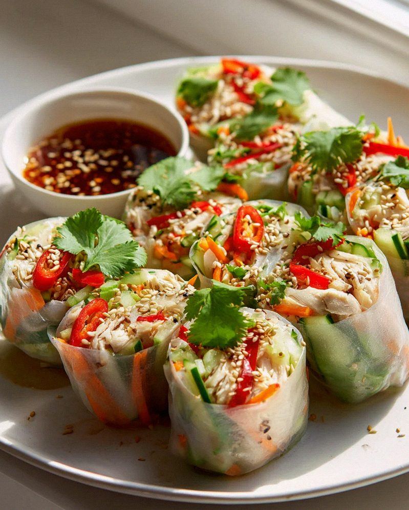 Asian Chili Chicken Rice Paper Wraps: Quick & Zesty! – Schritt 1