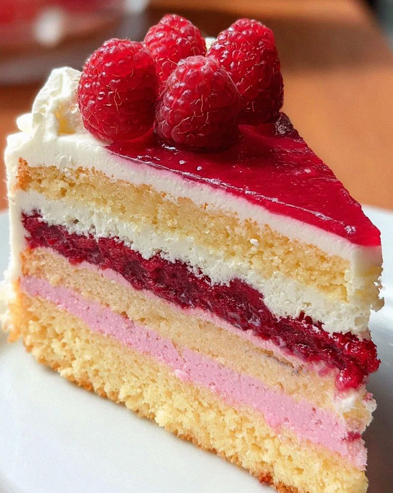 Himbeertorte mit Joghurtcreme