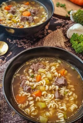 Nudelsuppe mit Rindfleisch