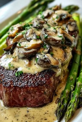 Steak mit cremiger Pilzsauce und Spargel genießen
