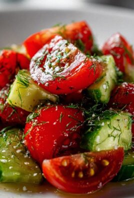 Tomaten-Gurken-Salat: Frisch mit Dill & Knoblauch genießen!